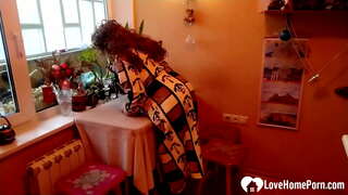 Ela estava vestindo lingerie quente e meia, então eu tinha para fodê-la duro