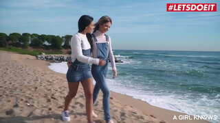 LETSDOEIT - #Apolonia Lapiedra - Sexy Girls ਜਾ ਰਹੇ ਹਨ ਜੰਗਲੀ &#039; ਤੇ ਆਪਣੇ ਨਵ ਘਰ